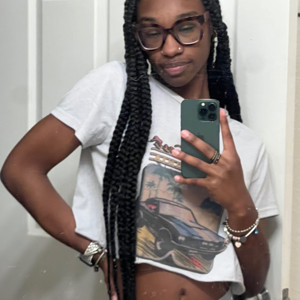 Meet your Posher, Shakayla